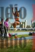 Fotos del salto en largo de mujeres - mayores