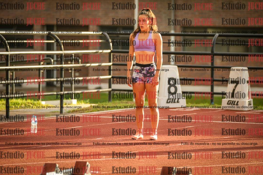 Fotos de los 100 m con vallas de mujeres - combinadas 1