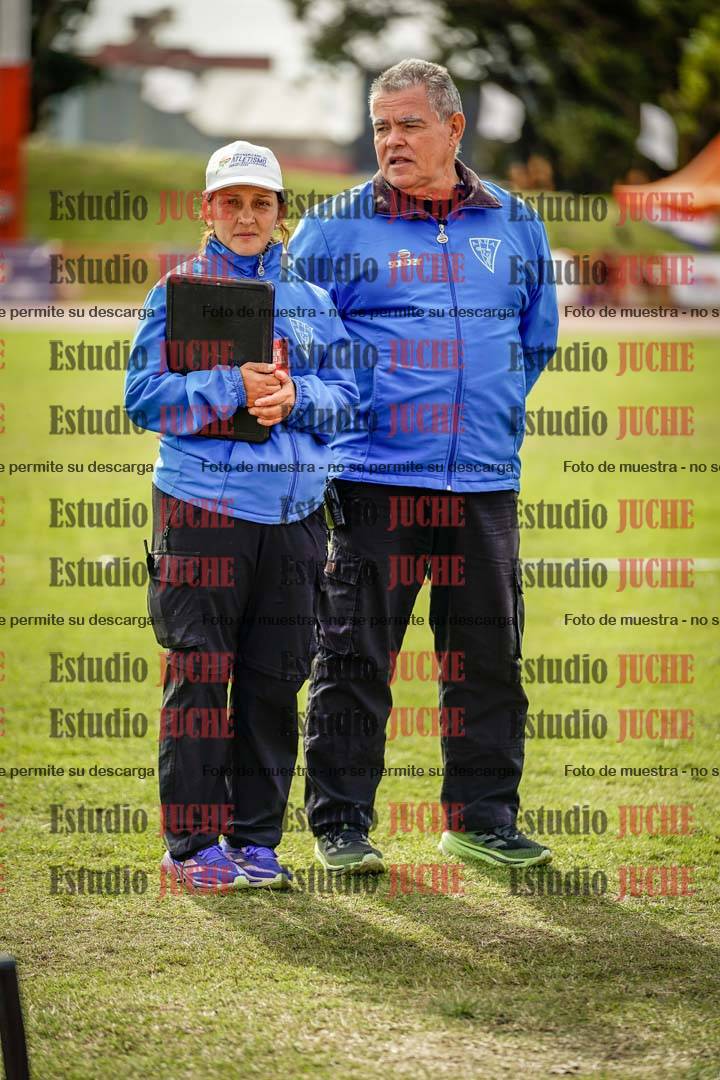 Fotos de algunos extras y podios del día 3
