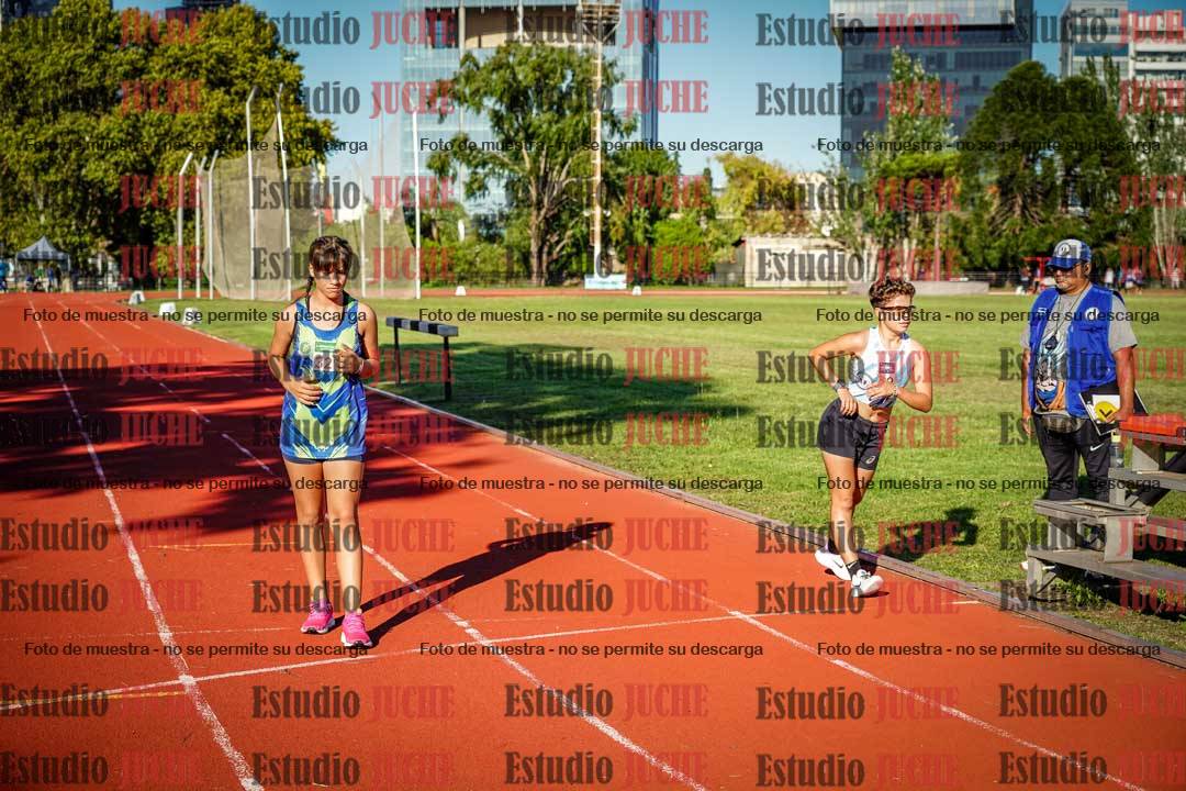 Fotos de los 5000 m marcha de mujeres y varones