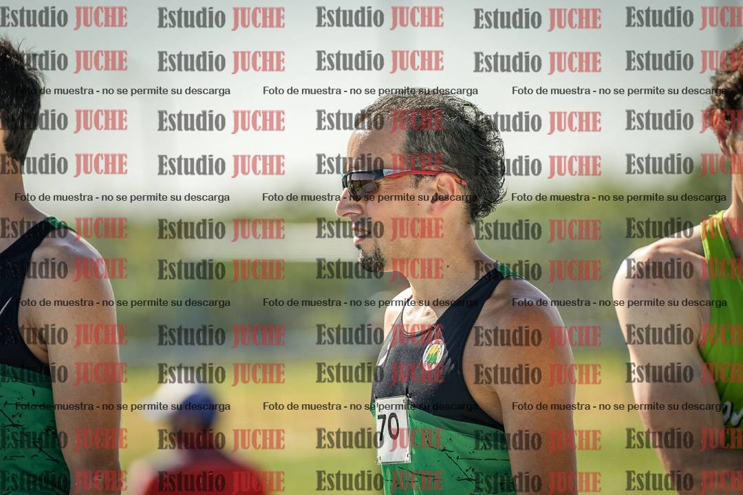 Fotos de los 5000 m de mujeres y varones - serie 1