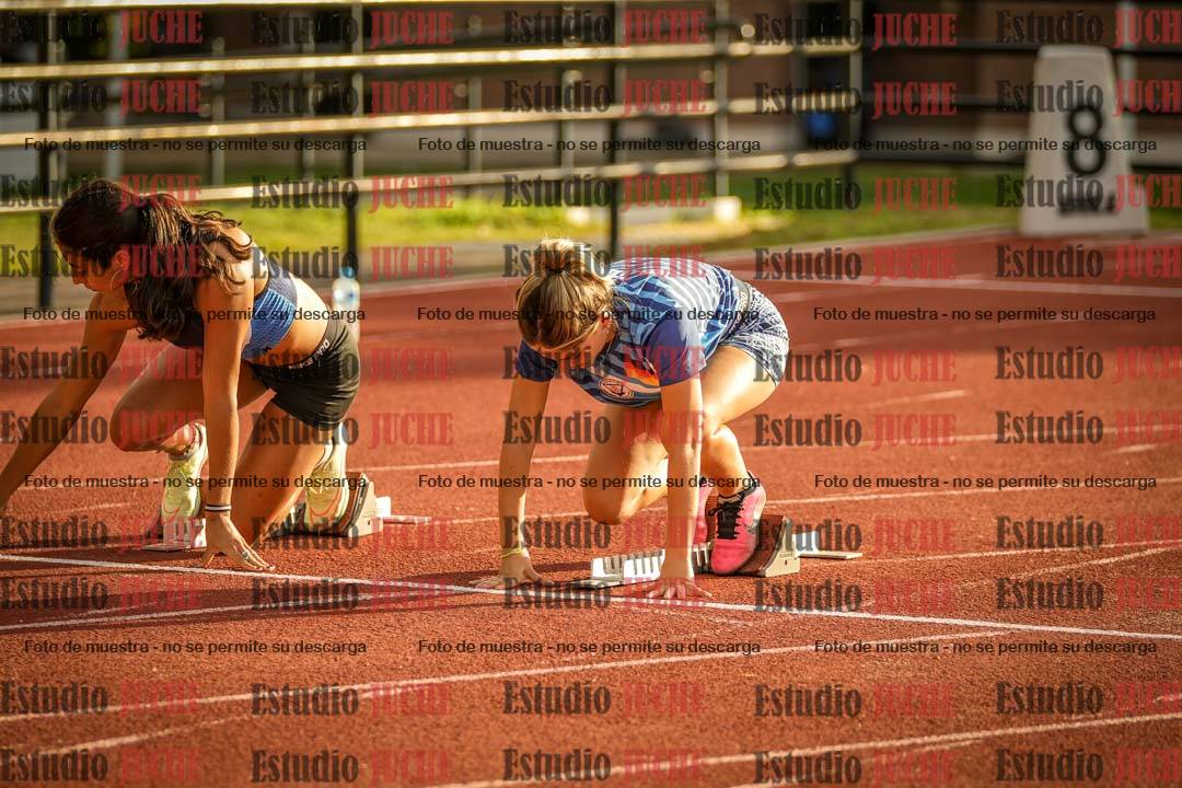 Fotos de los 100 m con vallas de mujeres - combinadas 1