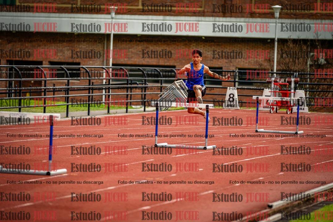 Fotos de los 110 m con vallas de varones - octatlón 5