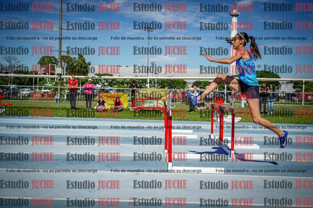 Fotos de los 80 m con vallas de mujeres