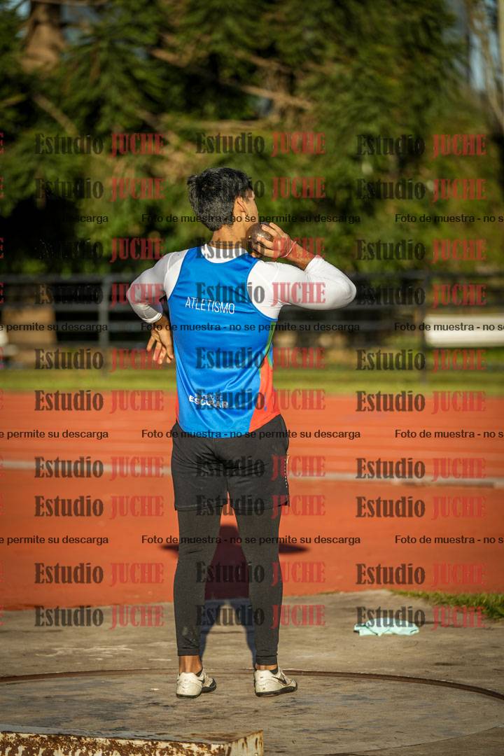 Fotos del lanzamiento de bala de varones