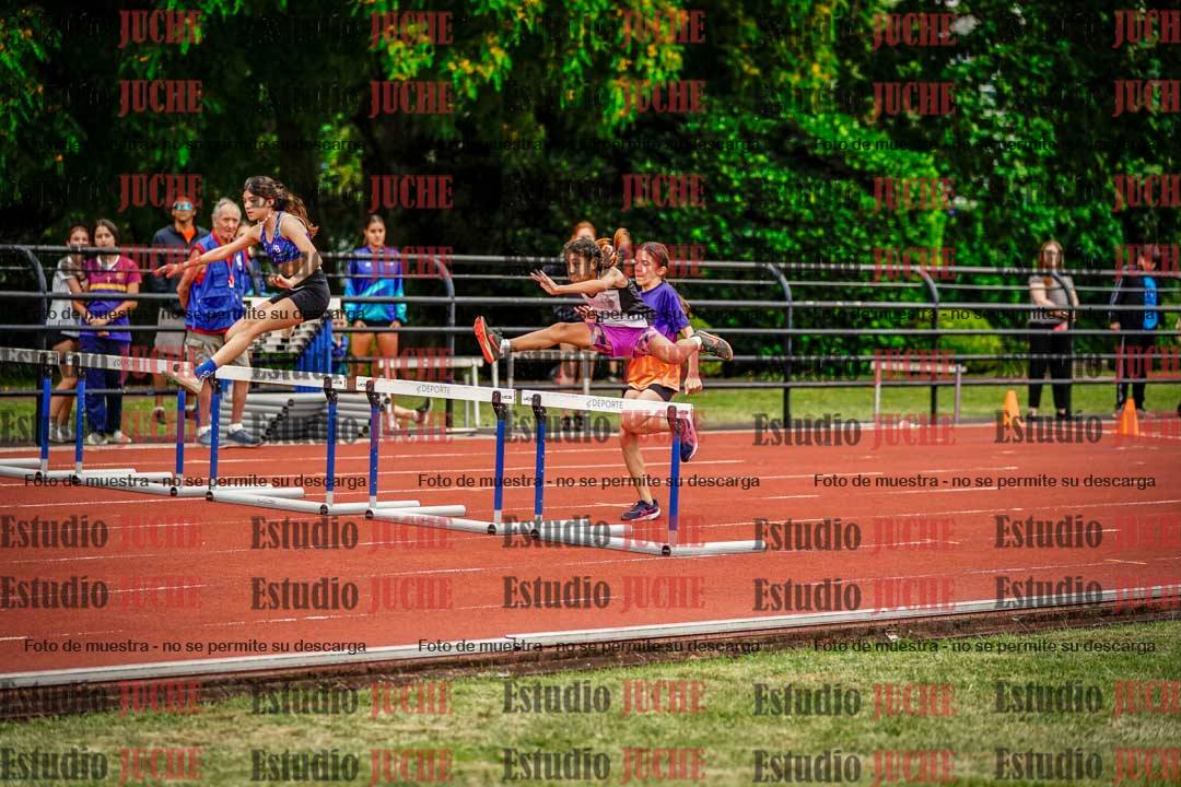 Fotos de los 80 m con vallas de mujeres