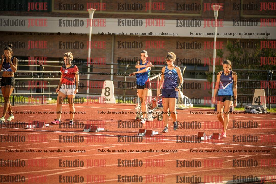 Fotos de los 100 m con vallas de mujeres - combinadas 1