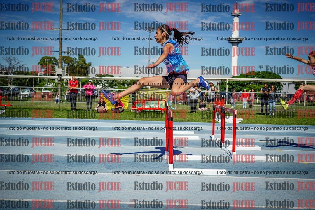 Fotos de los 80 m con vallas de mujeres