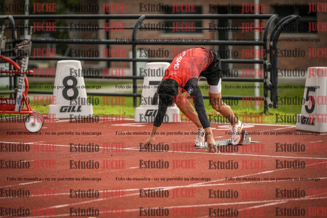 Fotos de los 110 m con vallas de varones - decatlón 6