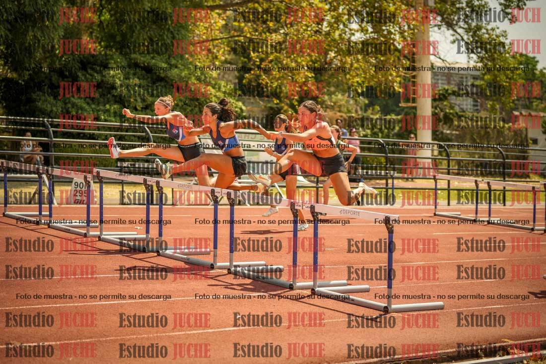 Fotos de los 100 m con vallas de mujeres