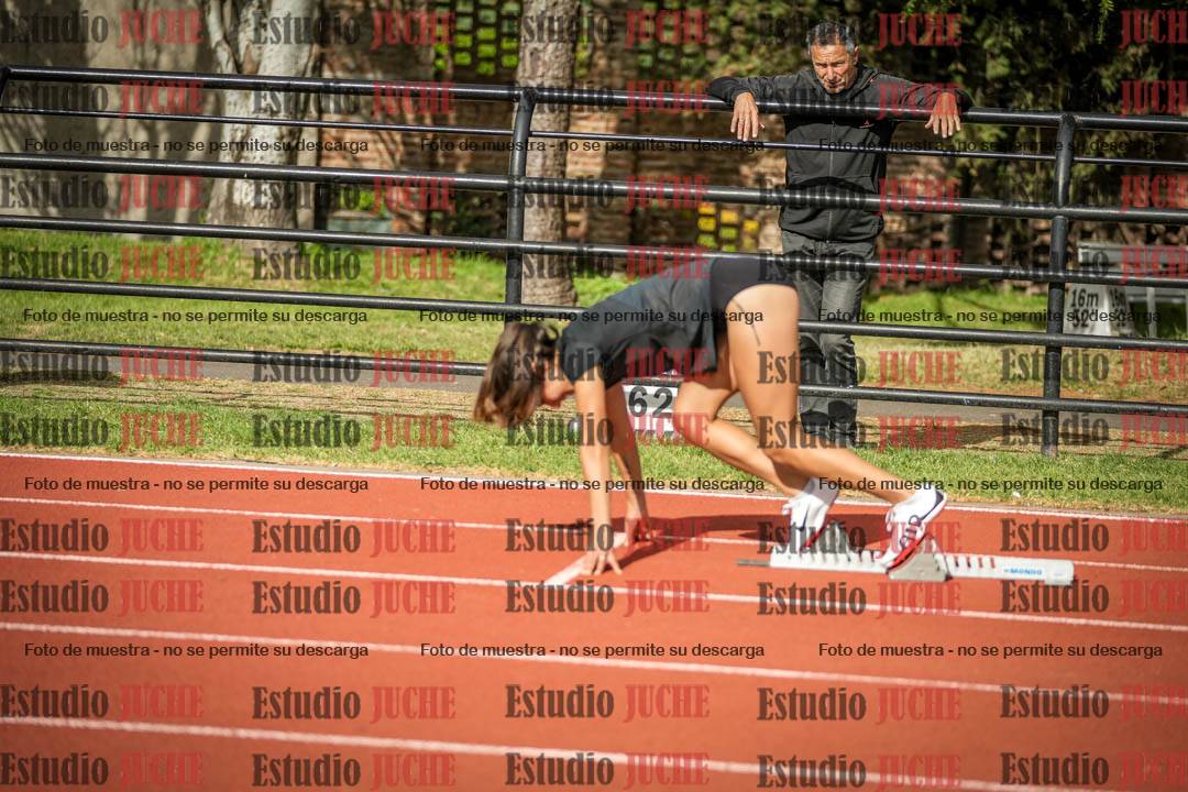 Fotos de los 400 m con vallas de mujeres