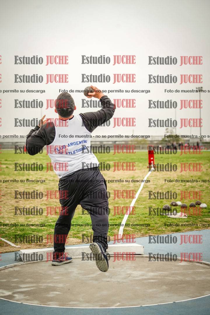 Fotos del lanzamiento de bala de varones