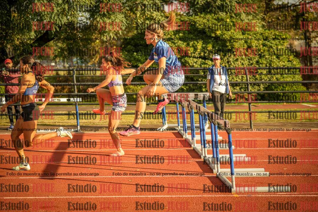 Fotos de los 100 m con vallas de mujeres - combinadas 1