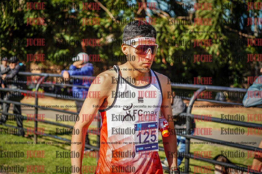 Fotos de los 10.000 m de varones - serie 1
