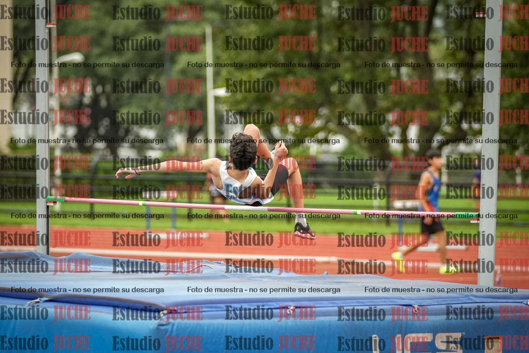 Fotos del salto en alto - grupo 1