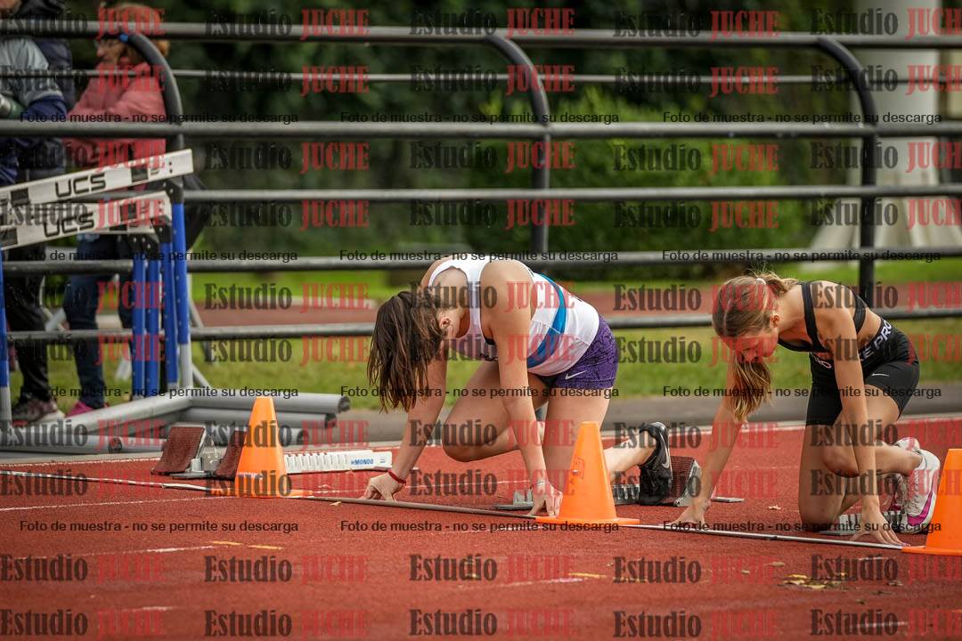 Fotos de los 80 m con vallas de mujeres