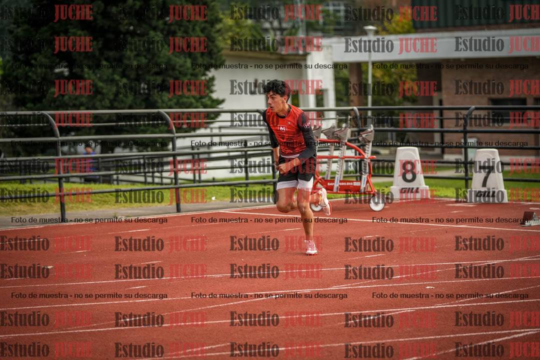 Fotos de los 110 m con vallas de varones - decatlón 6