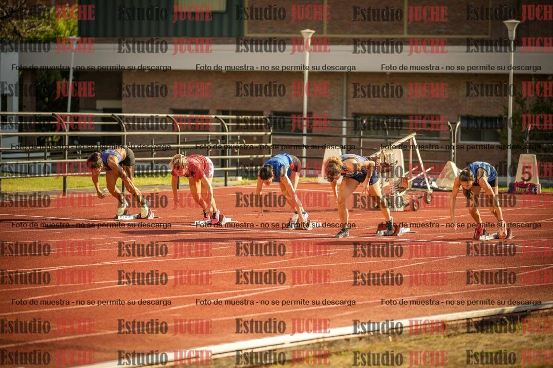 Fotos de los 100 m con vallas de mujeres - combinadas 1