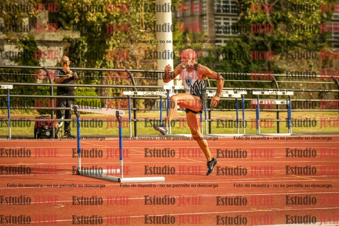 Fotos de los 100 m con vallas de varones - combinadas 6