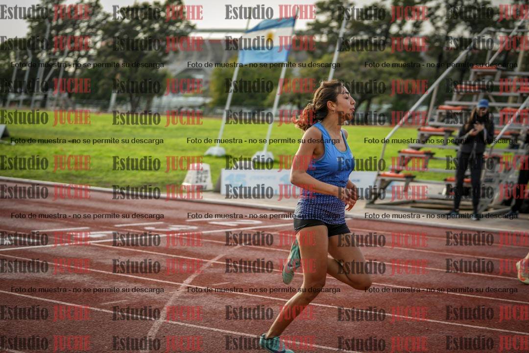 Fotos de los 80 m llanos de mujeres