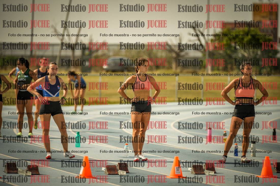 Fotos de los 80 m llanos de mujeres