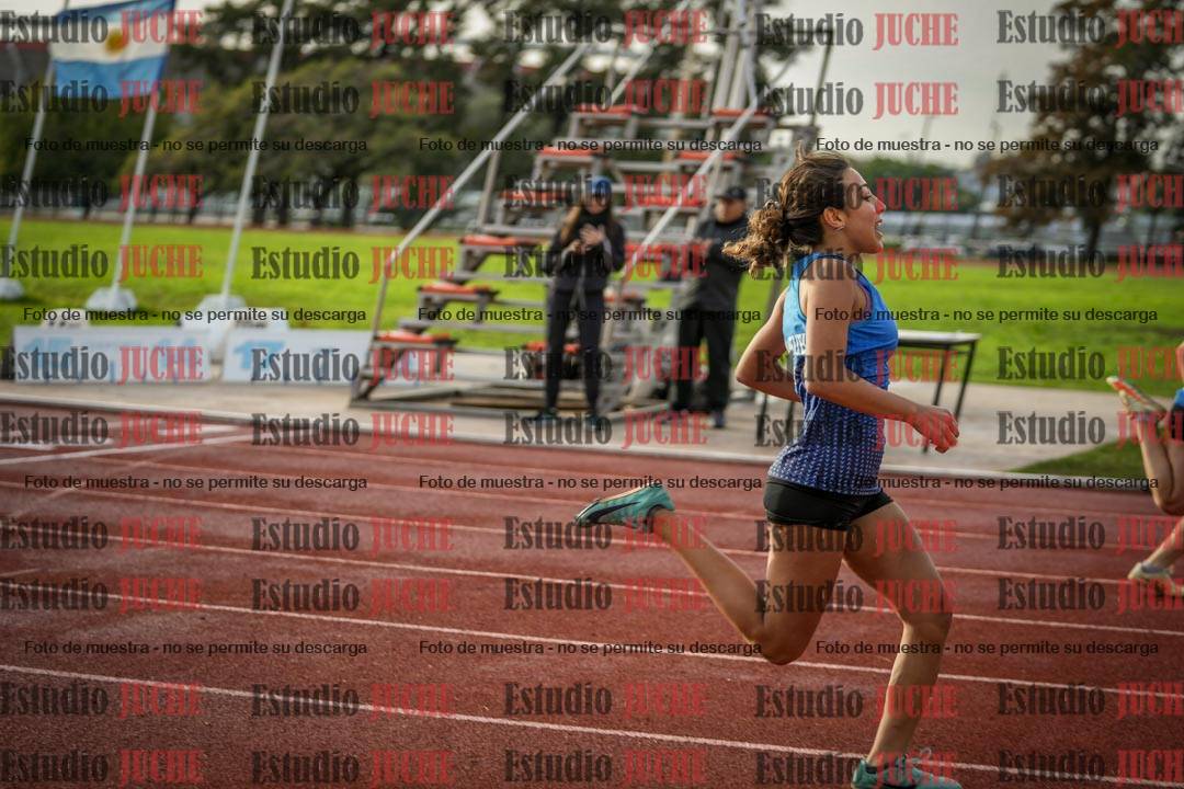 Fotos de los 80 m llanos de mujeres