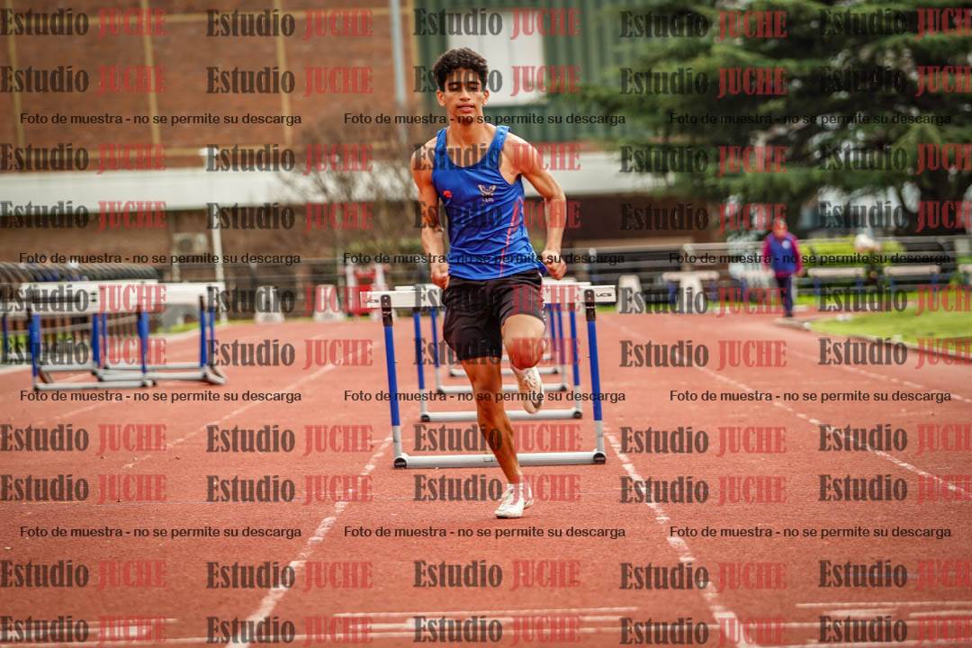 Fotos de los 110 m con vallas de varones - octatlón 5