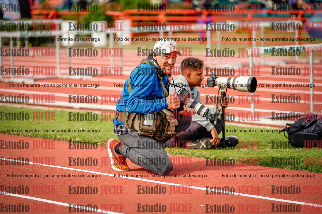 Fotos de algunos extras y podios del día 3