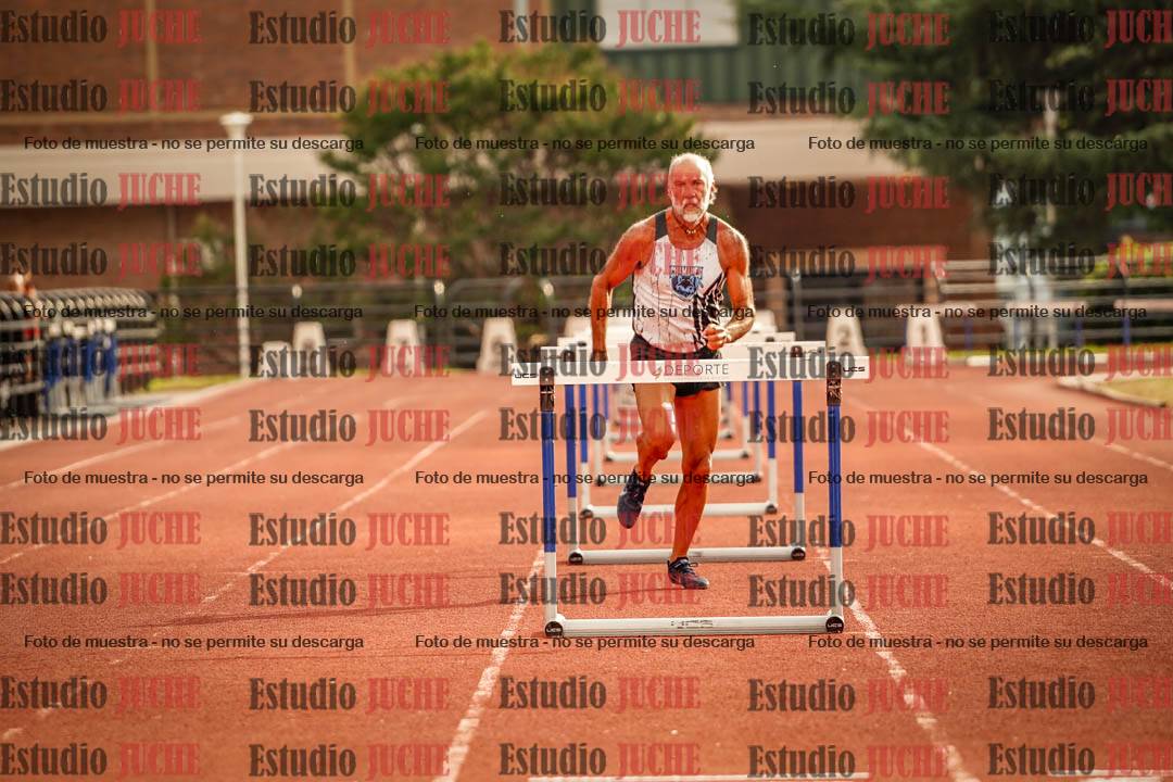 Fotos de los 100 m con vallas de varones - combinadas 6