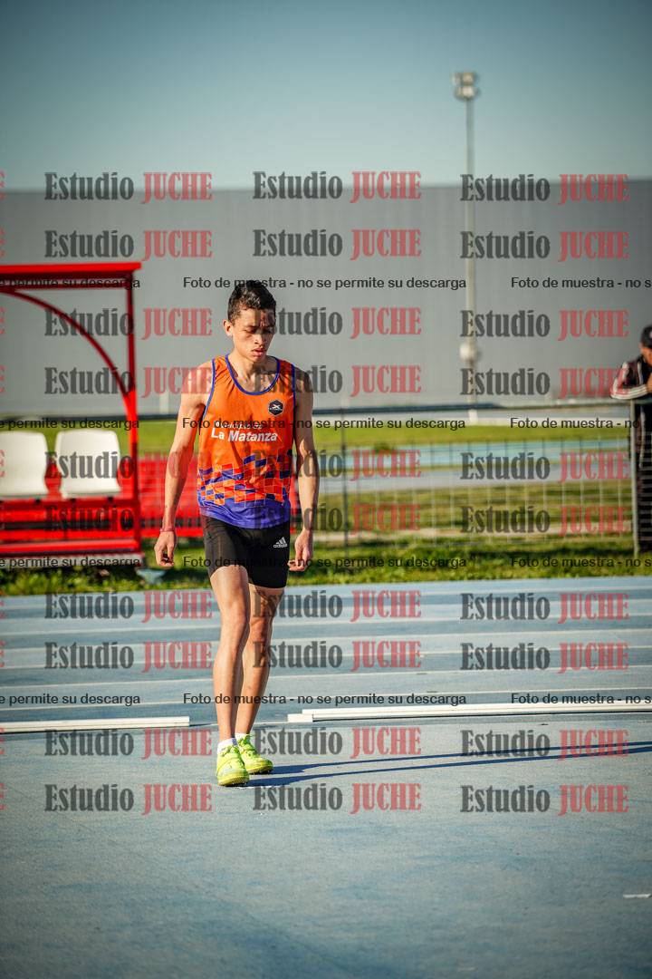 Fotos del salto en alto de varones