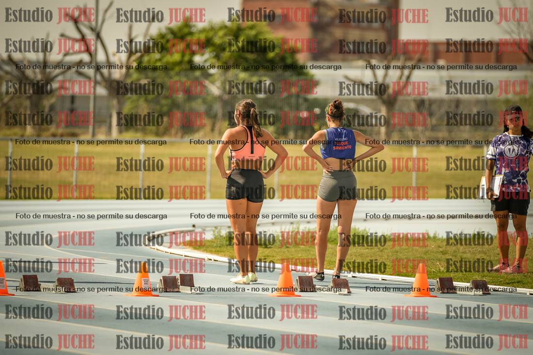 Fotos de los 80 m llanos de mujeres