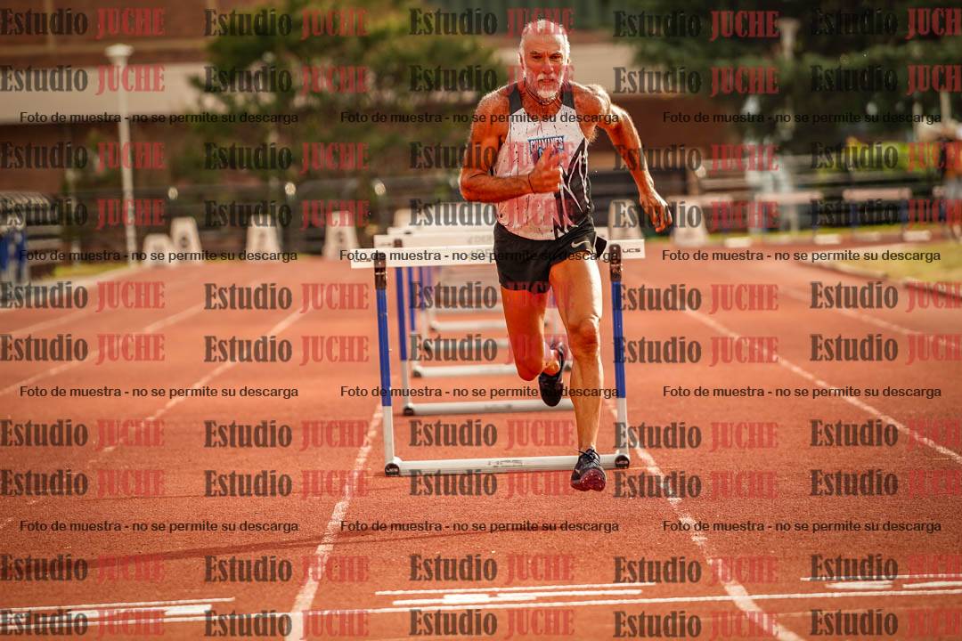 Fotos de los 100 m con vallas de varones - combinadas 6