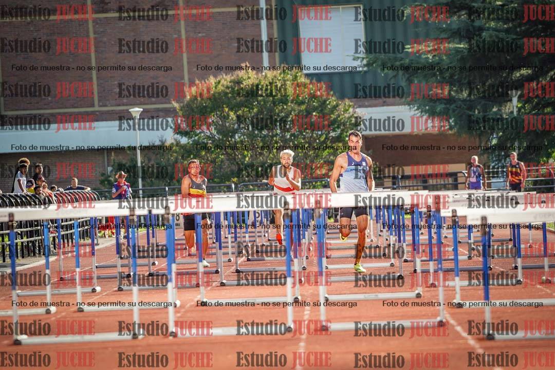 Fotos de los 110 m con vallas de varones - decatlón 6