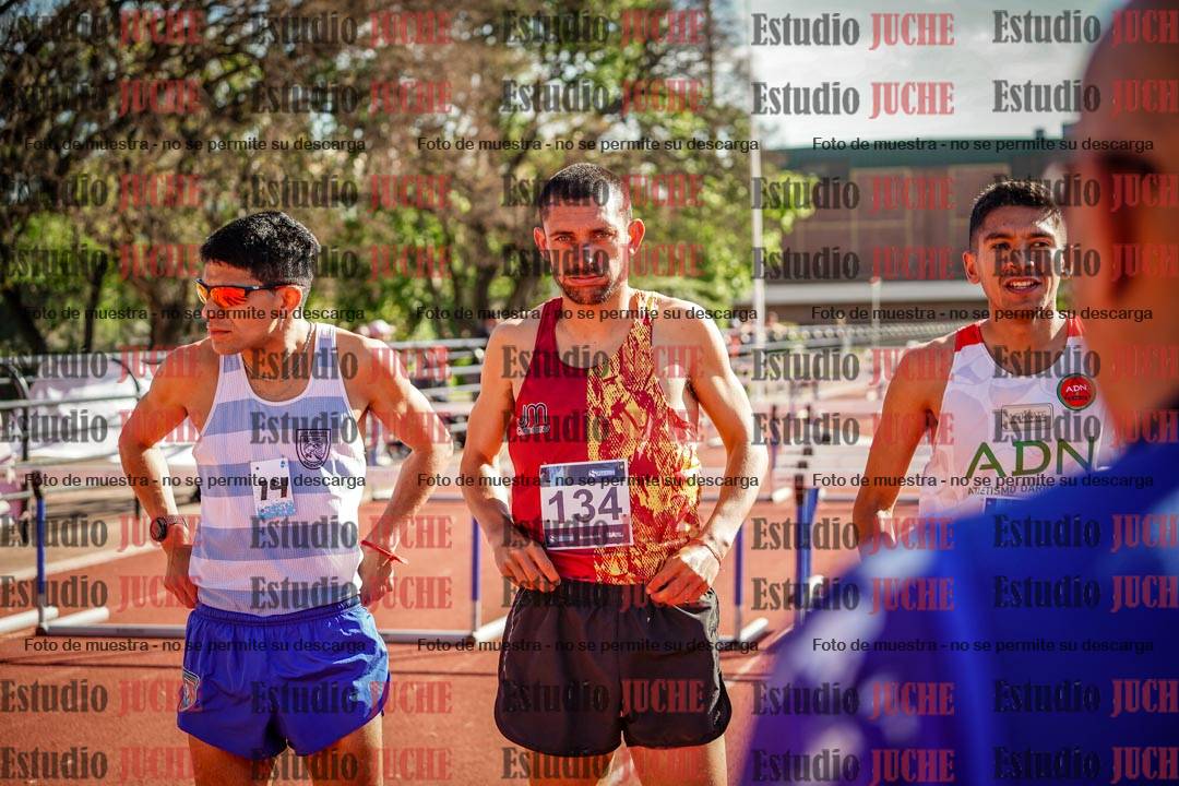 Fotos de los 10.000 m de varones - serie 1