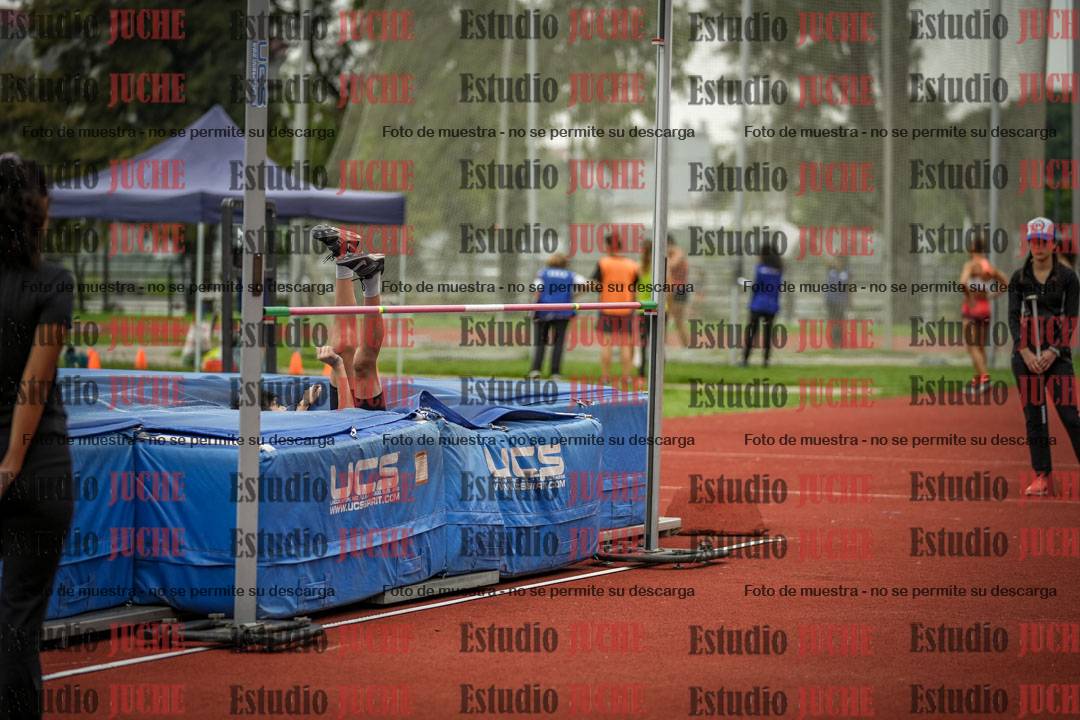 Fotos del salto en alto - grupo 1