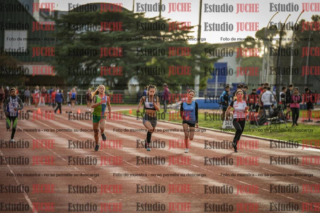 Fotos de los 80 m llanos de mujeres