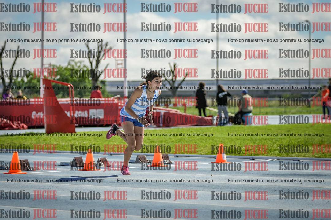 Fotos de los 80 m con vallas de mujeres