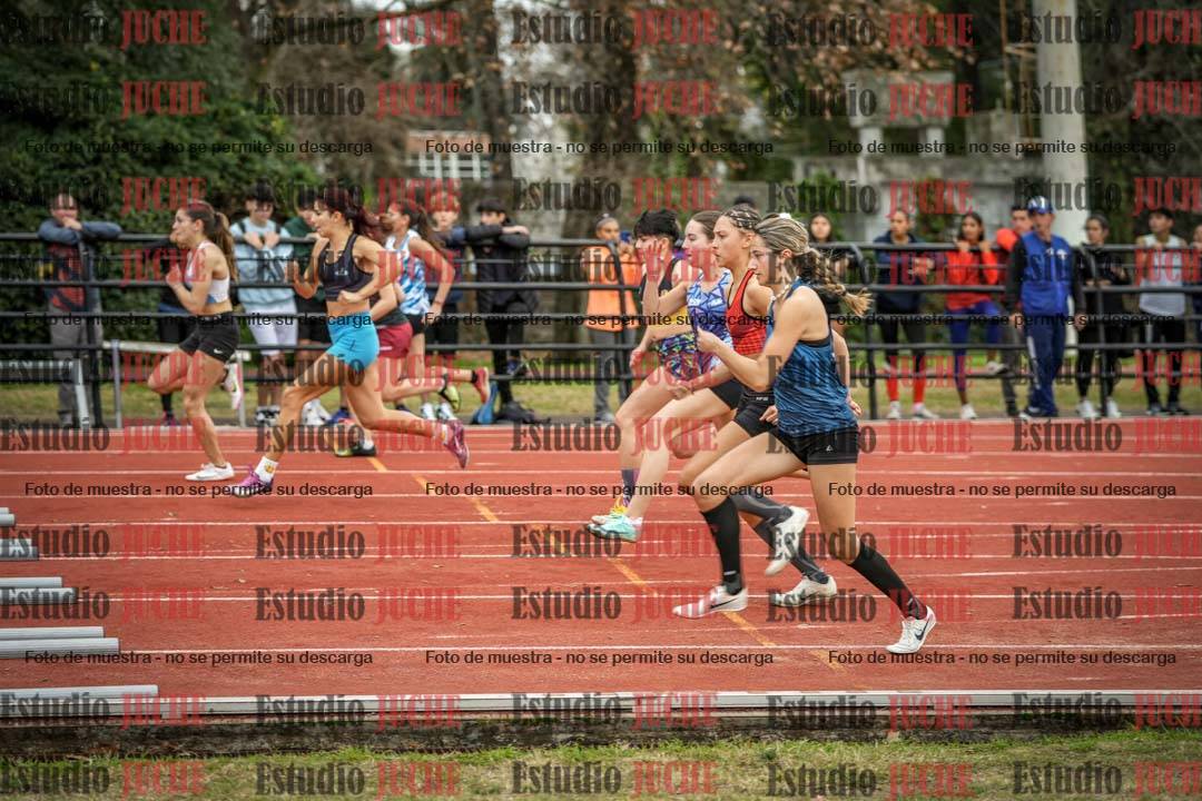 Fotos de los 100 m con vallas de mujeres