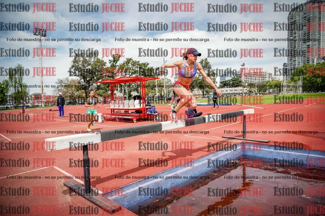Fotos de los 2000 m con obstáculos de mujeres
