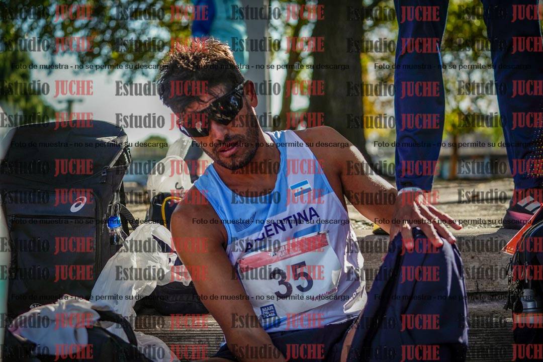 Fotos de algunos extras y podios del día 2