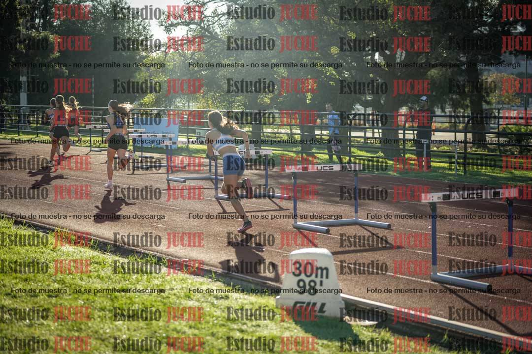 Fotos de los 295 m con vallas de mujeres