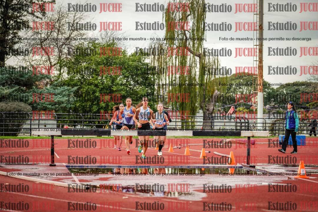 Fotos de los 2000 m con obstáculos de mujeres