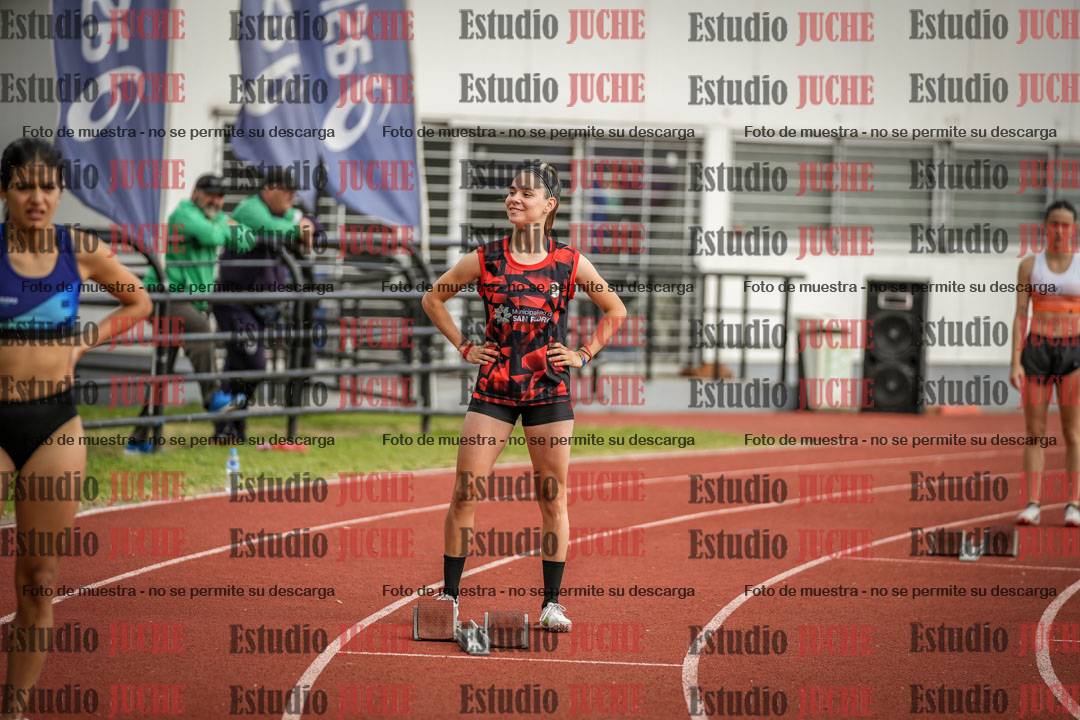 Fotos de los 400 m con vallas de mujeres