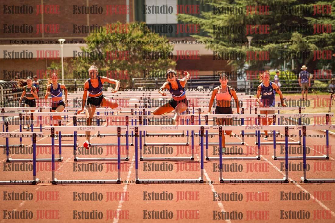 Fotos de los 100 m con vallas de mujeres