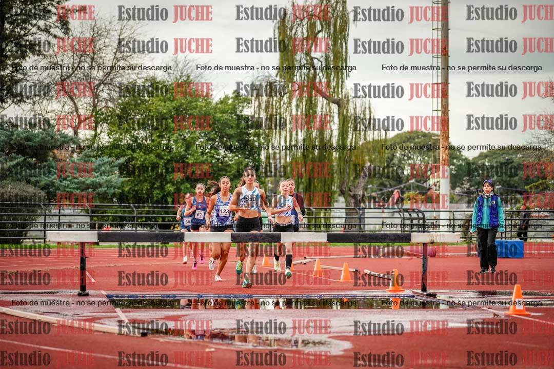 Fotos de los 2000 m con obstáculos de mujeres