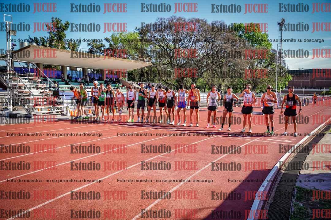 Fotos de los 10.000 m de varones - serie 1