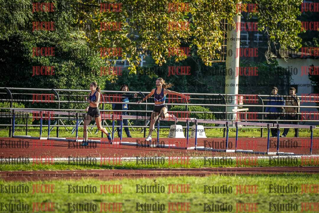 Fotos de los 295 m con vallas de mujeres
