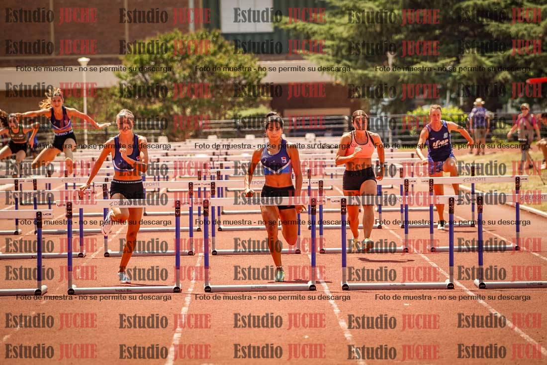 Fotos de los 100 m con vallas de mujeres