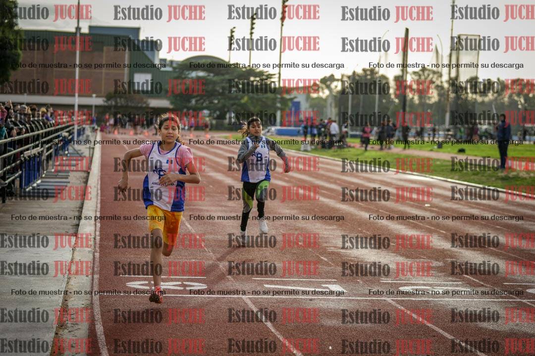 Fotos de los 80 m llanos de mujeres