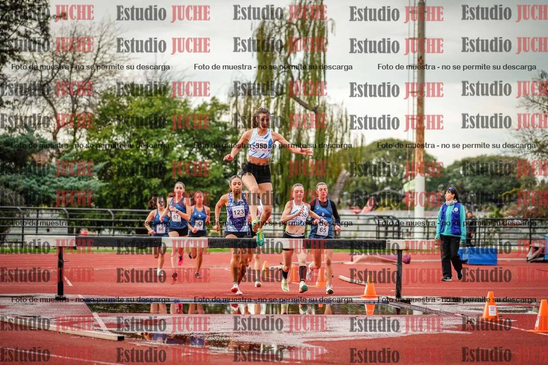 Fotos de los 2000 m con obstáculos de mujeres